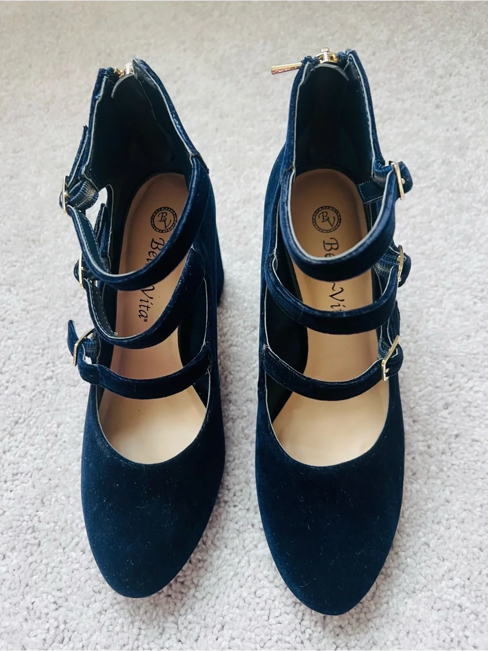 Bella Vita Velvet Triple-Strap Mary Jane Block Heel Pumps - Navy women’s 7M - Picture 3 of 9